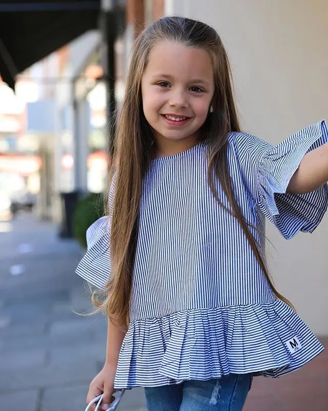 

2021 denim girl suit striped top + ripped belted jeans 2 pieces