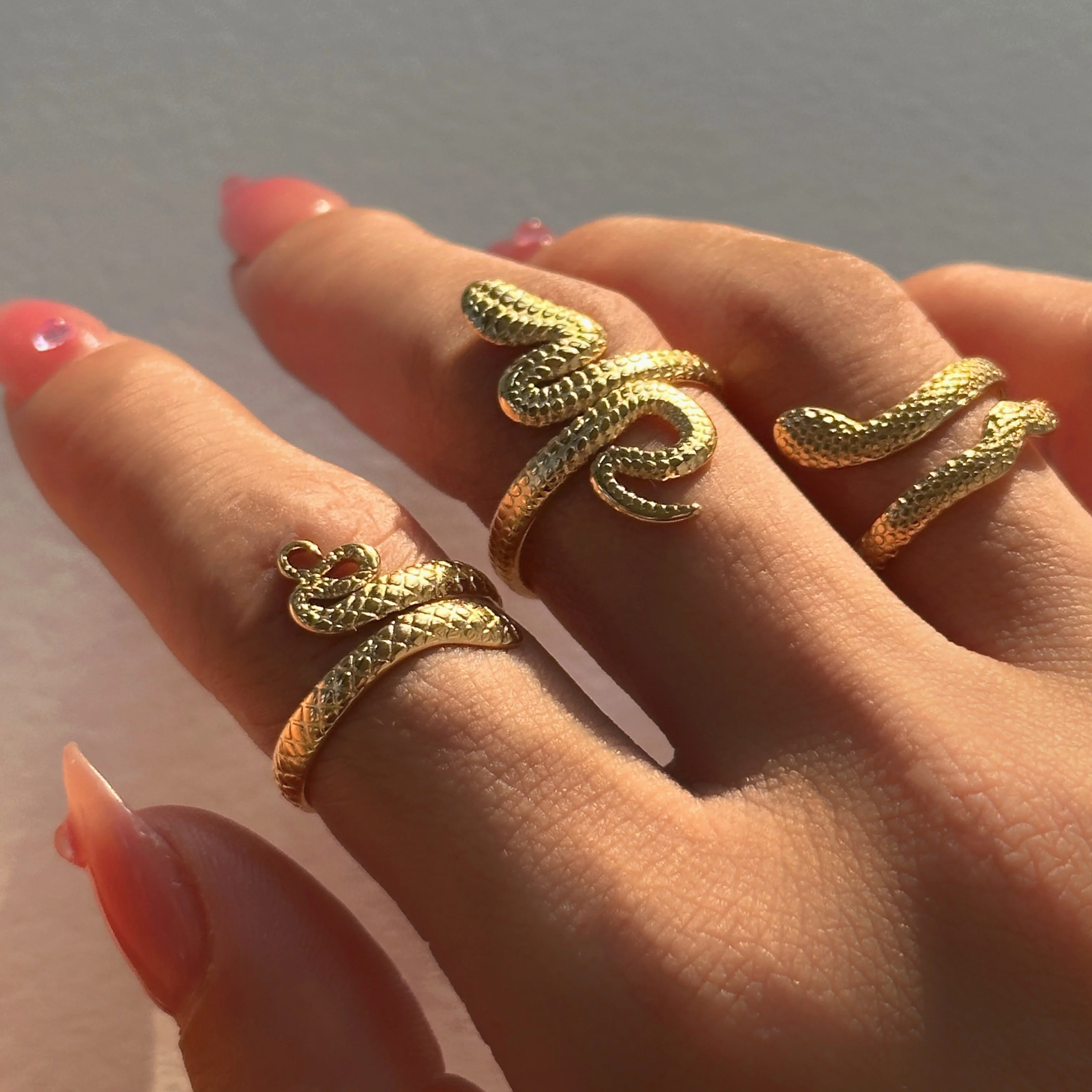 

Dazan HOT Autumn Winter New Ins Trendy 18k Pvd Gold Plated Stainless Steel Polished Minimalist Snake Open 3 Design Lady Ring