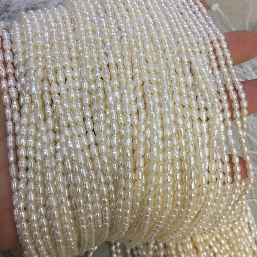 2.5-3 mm AA+ Good Quality Rice Shape Mini Pearl Wholesale Freshwater Loose Pearl Strandmini Freshwater Pearl