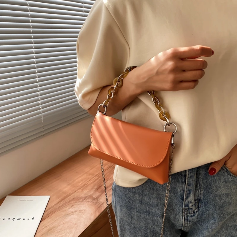 

S1114 Mini 2021 new trendy fashion chain messenger French design hand carrying small square mobile ph