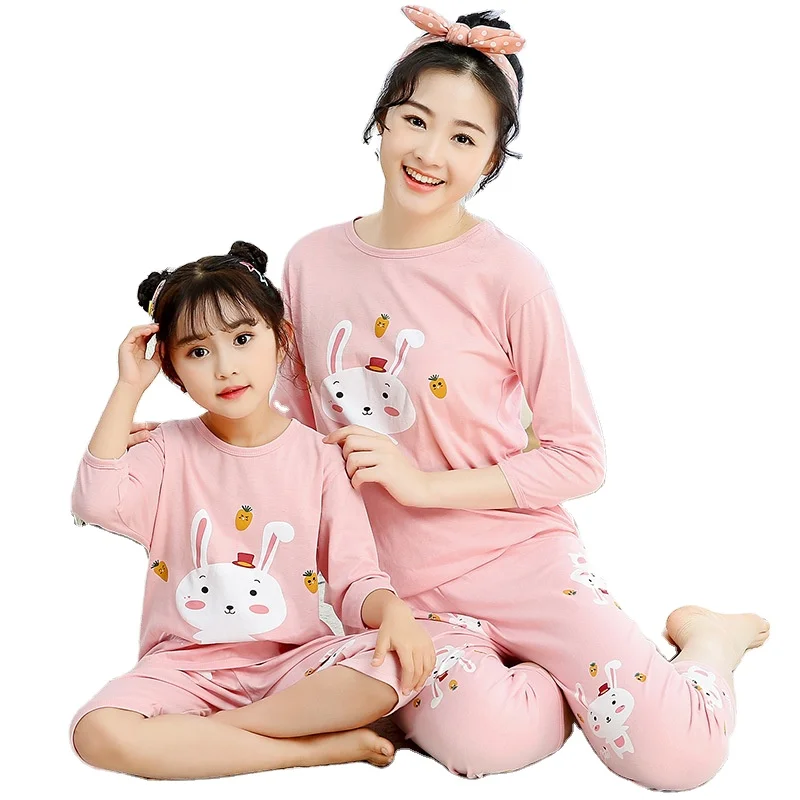 

Two-piece cartoon print 100% cotton pajamas and home wear