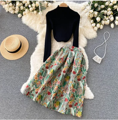 

Vintage Printed A-hem High-grade Sense Floral Pleated Puffy Skirt Women's Stand Collar Bottomed Sweater Two-piece Suit