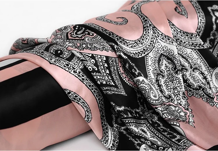 
Custom Wholesale for Garment Home Textile printed Plain design Digital 100% satin silk fabric 