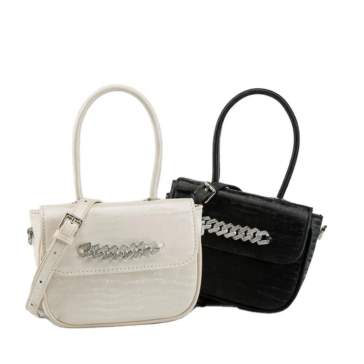 

2022 Trendy Messenger Rhinestone Chain Bag For Women Leather Purses And Handbags