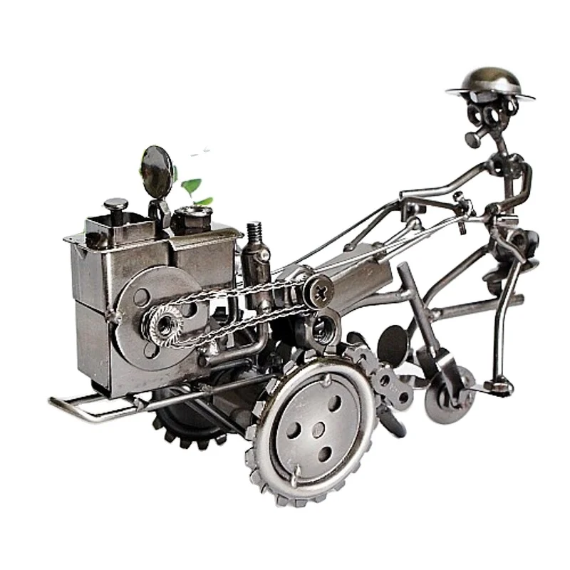 Yaosha Manufacture Sale Iron Crafts Custom Retro Vintage Model Farmer Tractor for Collective Souvenir