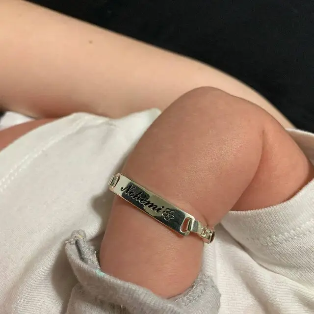 

Fashion Kids Jewelry Small Custom Name Bracelet For Baby Stainless Steel Bangles Bracelet, Gold,silver