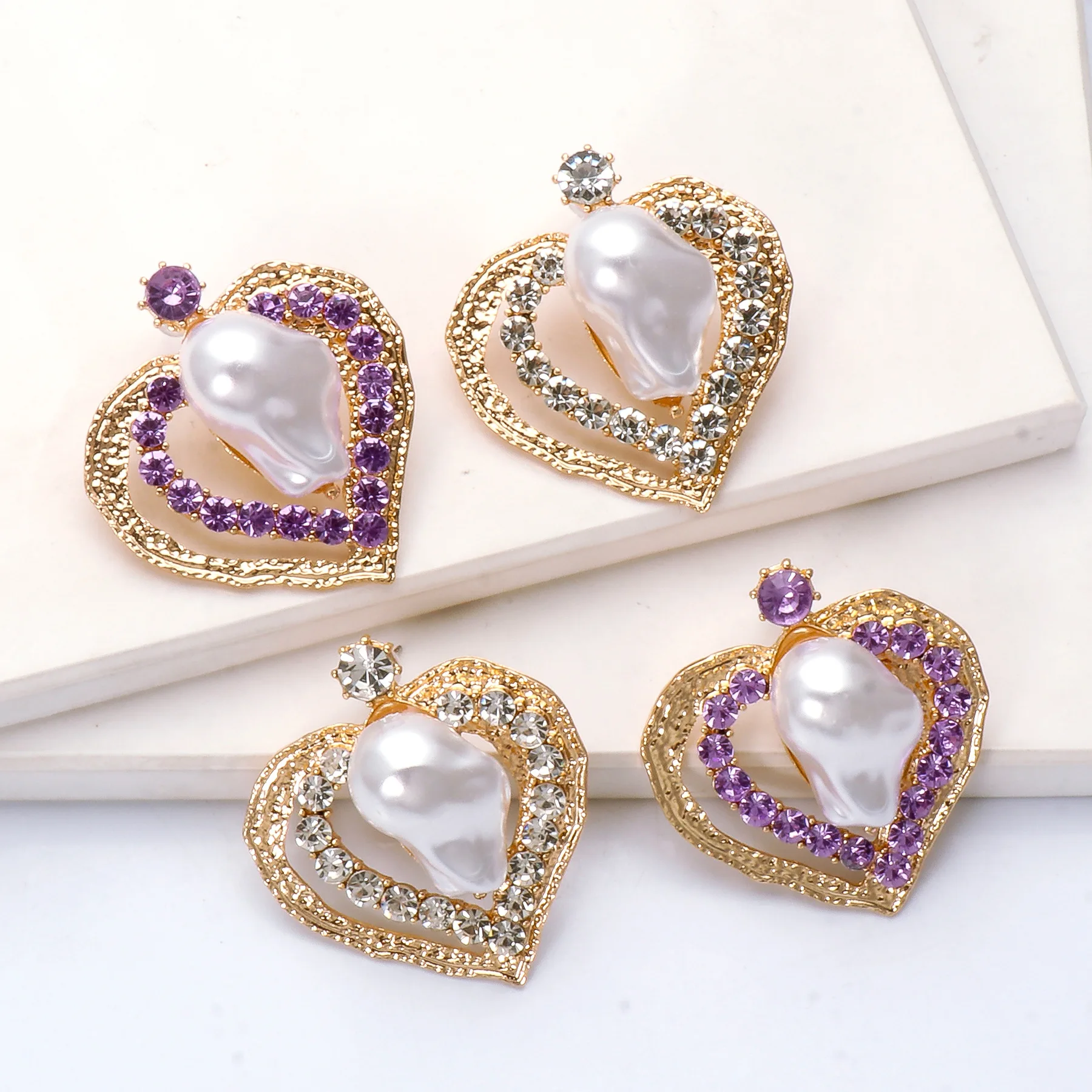 

Purple Diamond Heart Stud Earrings Women Gold Jewelry Hollow Out Alloy Amethyst Heart Earrings Freshwater Pearl Heart Earrings, Picture shows