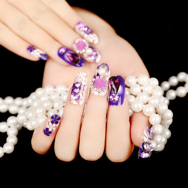 

24pcs/box False Nails for Women with Diamond Nail, Transparent
