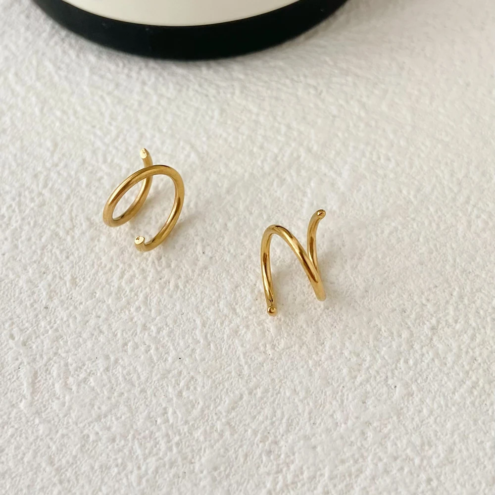 

Titanium Steel Electroplated 18k Gold Earrings with Simple Spiral Line Earrings Jewelry