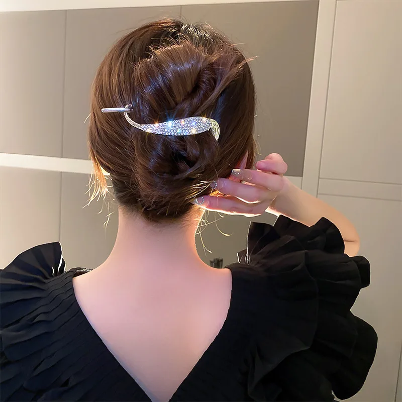 Luxury Number 8 Shape Hair Clip Women Hair Accessories Hairgrip Crystal Barrette Rhinestone Hairpin