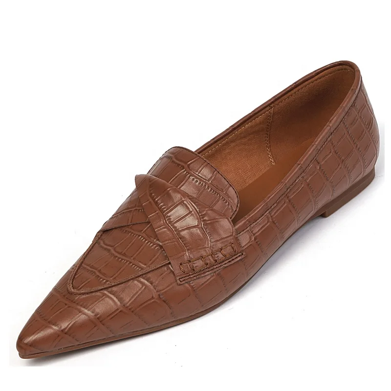 

2021 trendy women flat shoes handmade genuine leather pointed toe loafers ladies driving shoes