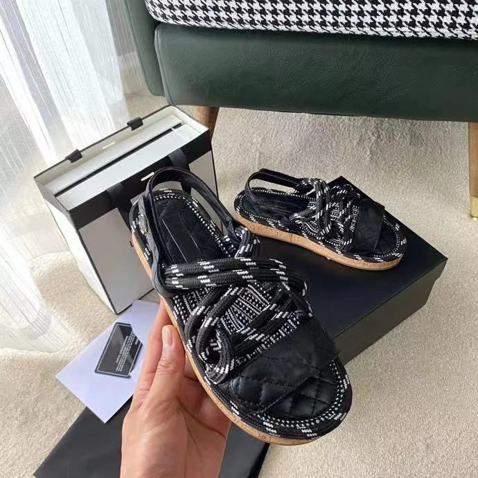 

Latest Designer OEM Custom Open Toe Slippers fashion Women Summer Beach sandals, Pink