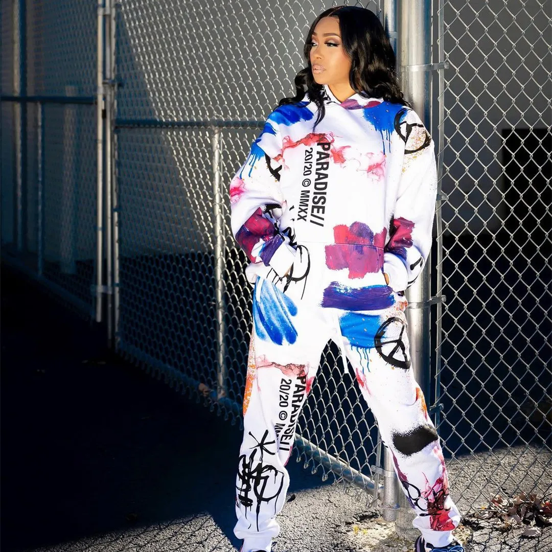 

2020 Autumn Women Graffiti Printed Sweatsuit Women Long Sleeve Hoodies And Drawstring Pants Two Piece Set Casual Tracksuit