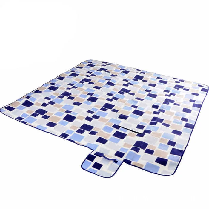 

Outdoor picnic mat 2 meter by 2 meter aluminum film moistureproof pad thickened beach mat picnic cloth tent cushion