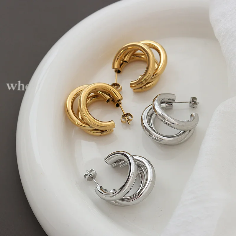 

Spanish Fashion Exaggerated Triple Hoop Earrings 18k Gold Plated Stainless Steel Three Ring Circle Earrings