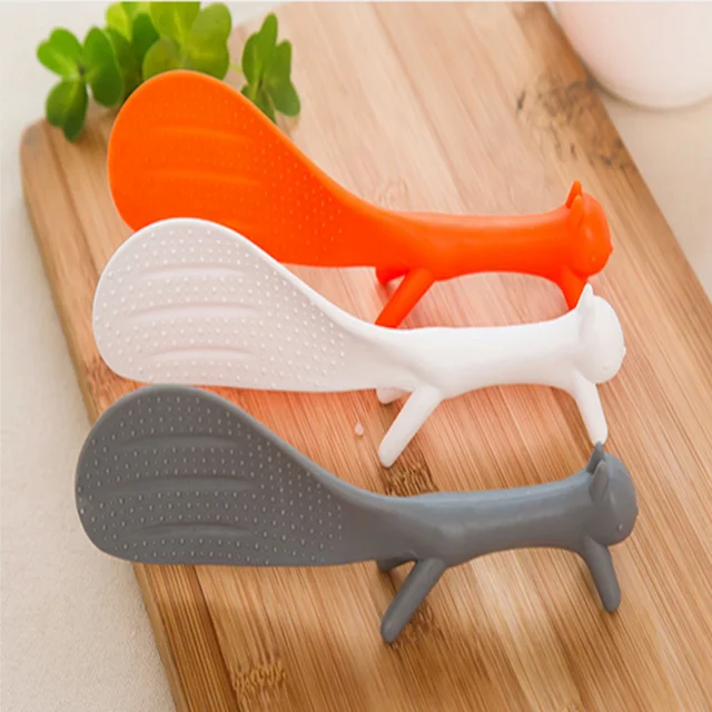 

Z377 Cute Gadgets Household Scoop Restaurant Plastic Paddle Holder Meal Squirrel Shaped Ladle Kitchen rice Spoon Tools, 3 colors