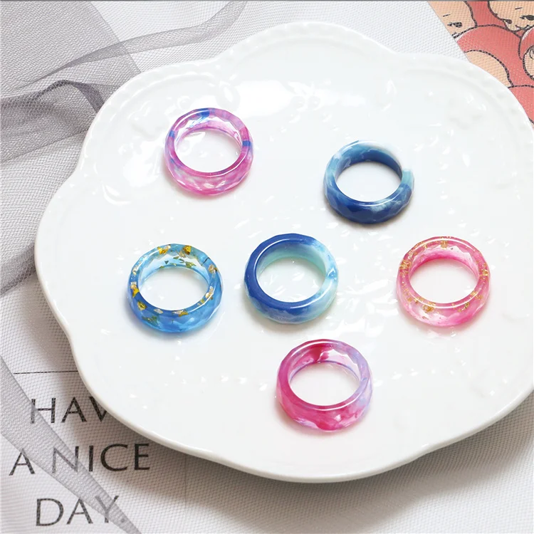 

BXY Wholesale Korean Resin Transparent Acrylic Rings