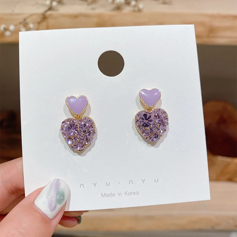 

2021 trendy crystal pink heart casual earrings woman