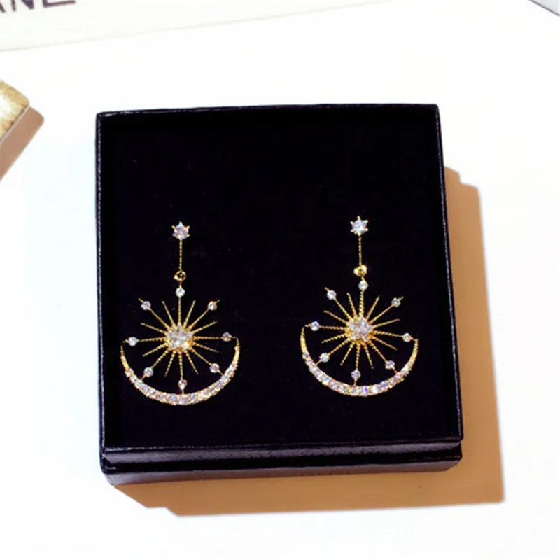 

Super Beautiful Women Elegant 925 Star Earrings Sun and Moon Earrings, Gold, slver