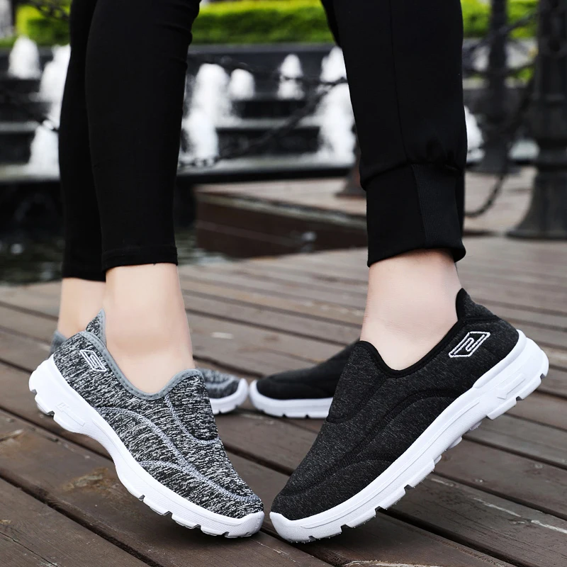 

1912 Slip-On Fashion Gym Lightweight Fitness Walking Shoes Men Shoes Casual Shoes, Black