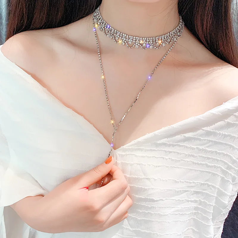 

Shiny rhinestones gold layered diamond choker necklace