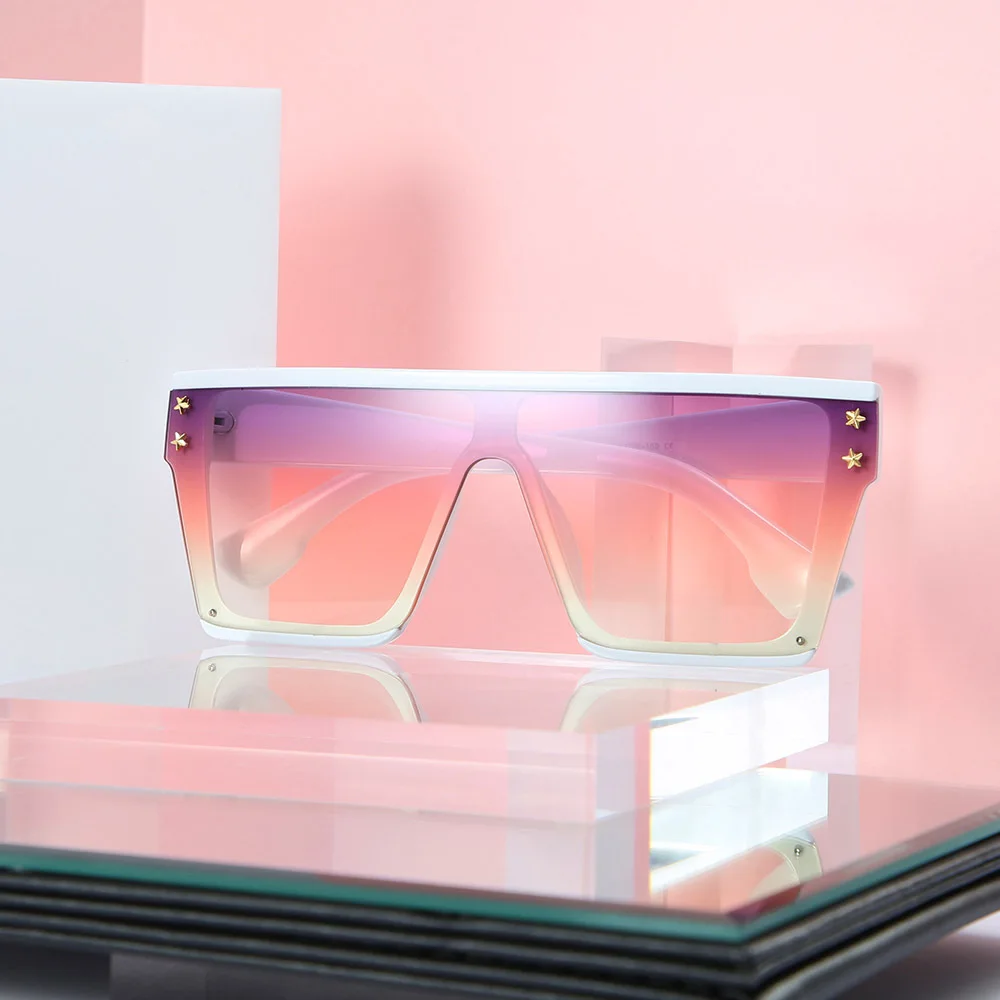 

OA042401 Cool Big Square Glasses Fashion Rivet Oversized Sunglasses