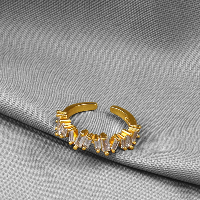 

Luxury Elegant Bling Rhinestone Crystal Geometric Band Ring Plain 925 Sterling Silver Bride Ring For Weeding Jewelry