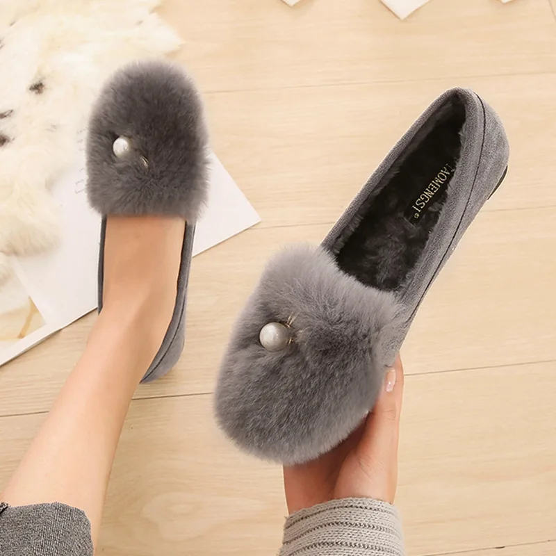 

2020 Winter Fashion Walking Sneakers Wool Warm Furry Pearl Shoes Slide Fur Women Loafer Shoes