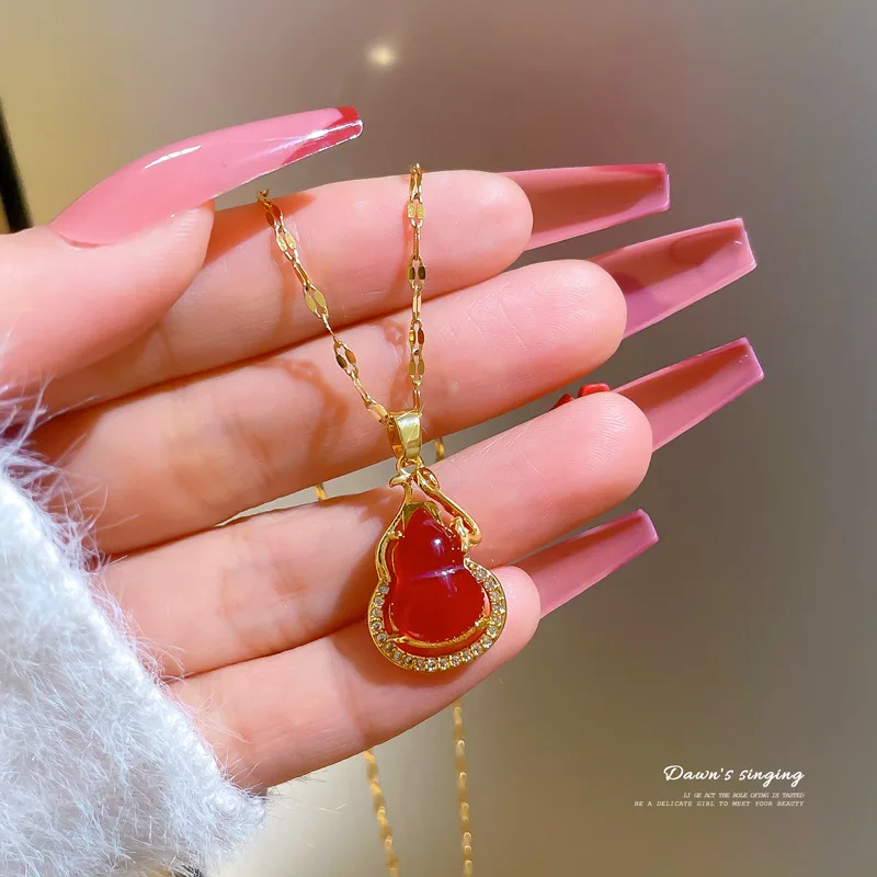 

No Tarnish Stainless Steel Lip Chain Gourd Pendant Necklace Women Red Ruby Gemstone Agate Necklace