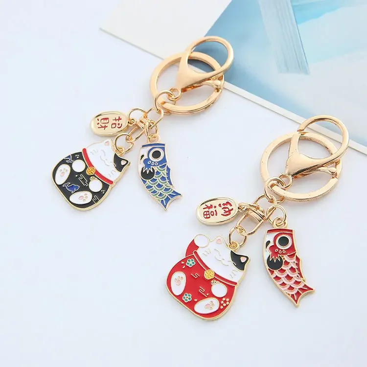 

Factory Custom Metal kittie Keychain Lucky Cat Keychain With Fish Keyrings For Good Luck Gift Anime Keychains