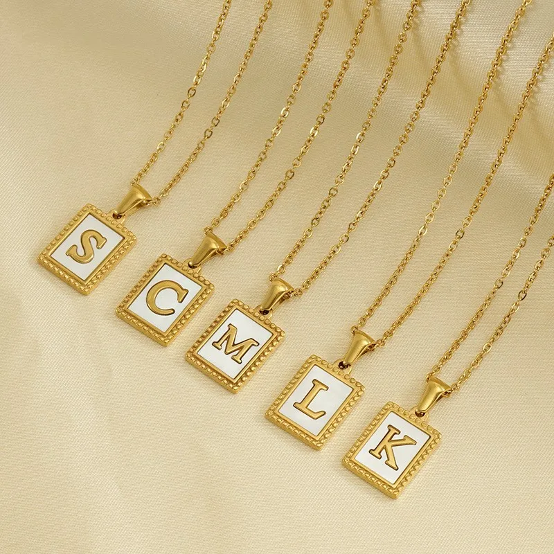 

High Quality 18K Gold Letters Pendant Stainless Steel Initial Natural Shell Pendant Necklace acero inoxidable joyas