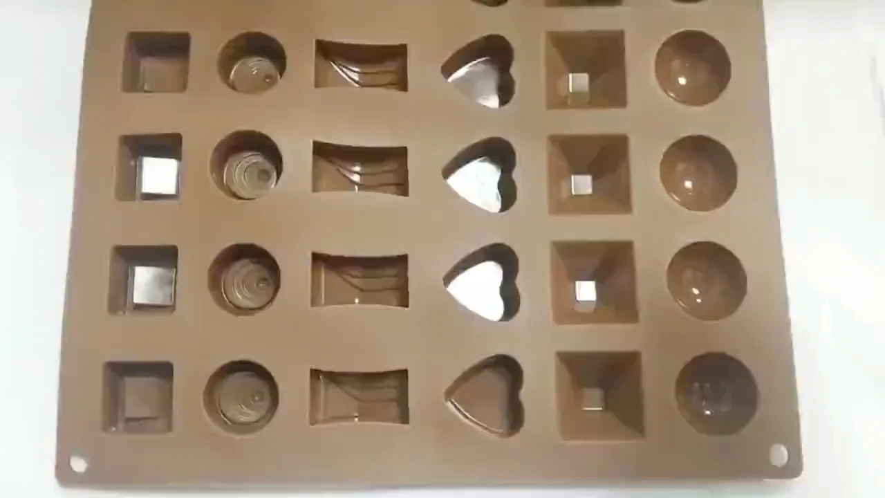 Mini Square 24 Cavity Silicone Baking Mold For Keto Fat Bomb Chocolate