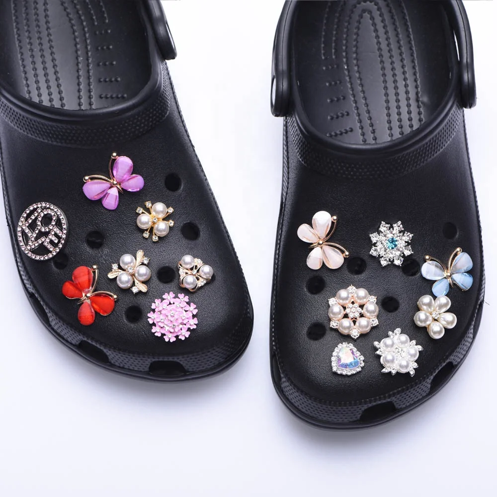 

2022 Fashion Brilliant rhinestone shoe charm buckle Wholesale Crystal Croc Charms