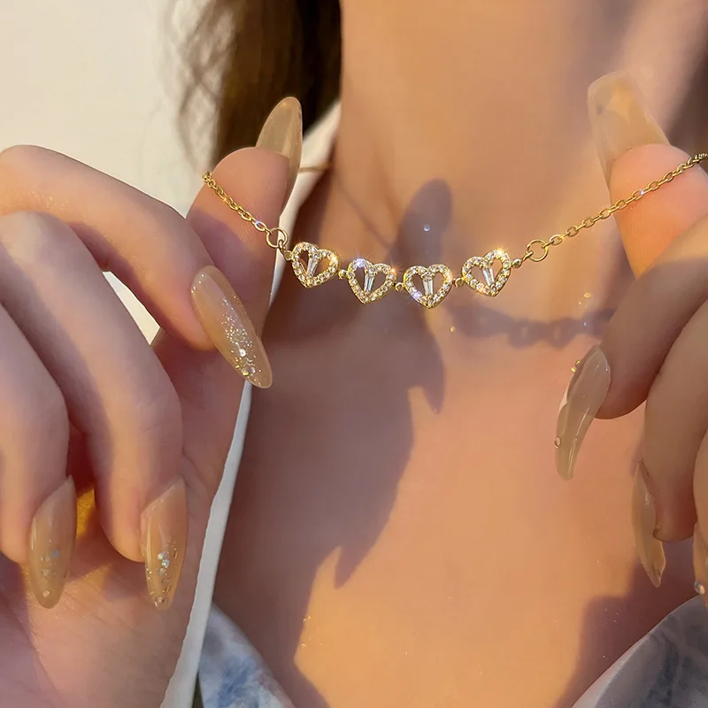 

A Multi Wearing Love Zircon Necklace Women Design High End Accessories Magnetic Pendant LOVE Necklace Jewelry