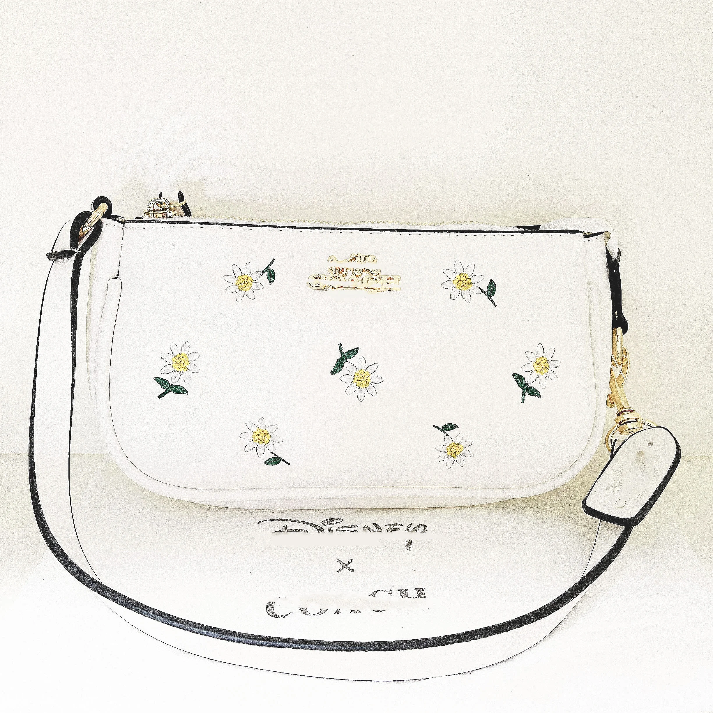 

Famous design summer bag small leather armpit bag small Daisy white fashion bag, Picture