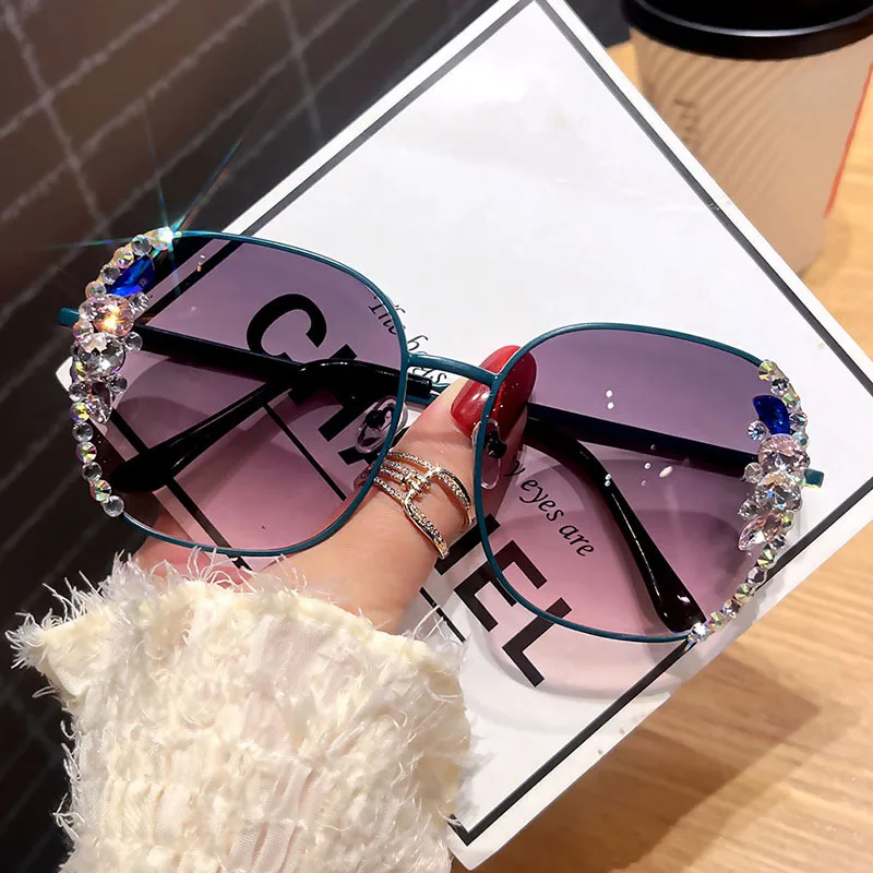 

Diamond Sunglasses Luxury Brand Designer Rimless Women Shiny Square Gradient Eyeglasses Occhiali Da Sole Di Lusso