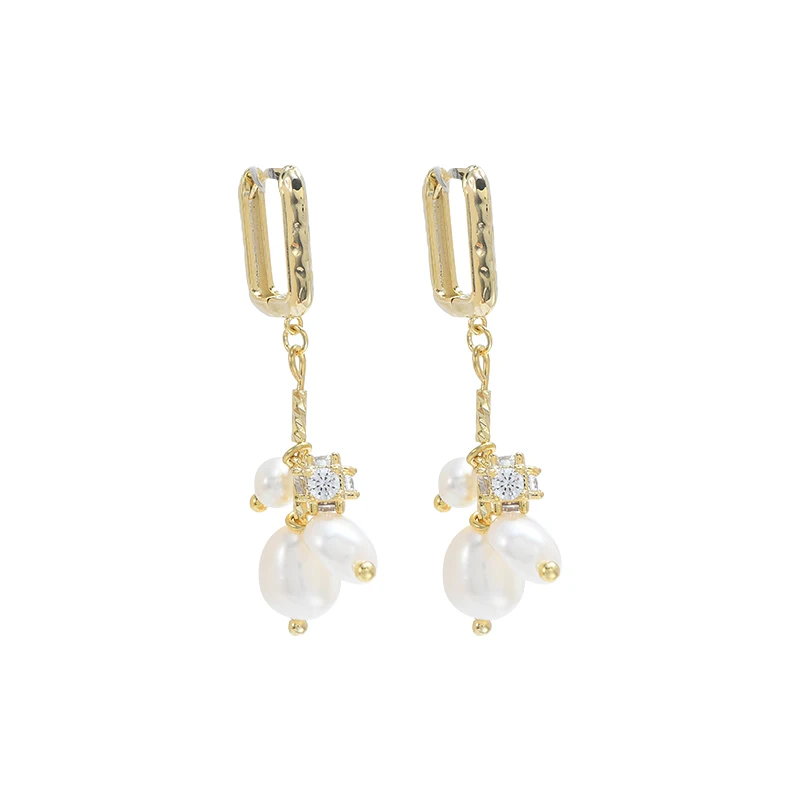 

2023 New Trendy Baroque Freshwater Pearl Earrings with Exaggerated Earrings