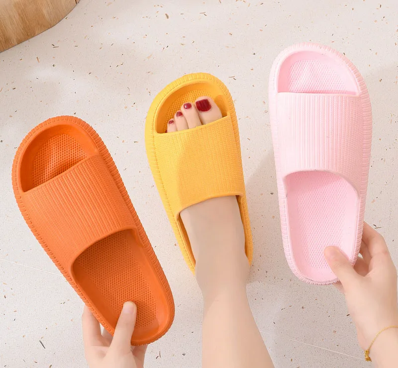 

Wholesales Men Comfortable EVA Non-slip Pink Bathroom Lady Slipper for Women Flip Flops Sandals Custom Slides, 6 color