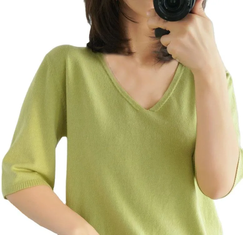 

2021 hot sale women's T-shirt short sleeve knitwear design plus size casual knit comfortable sweater for sale