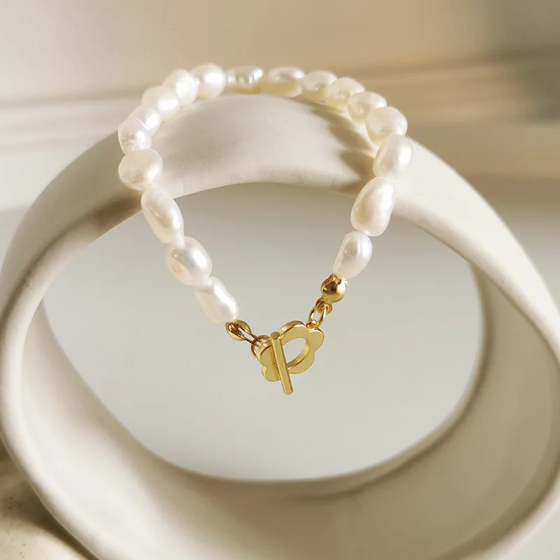 

Dylam OT Buckle Pearl And Gold Color Plated Irregular Freshwater Pearl Bracelets Beaded Freshwater Pearl Bracelet