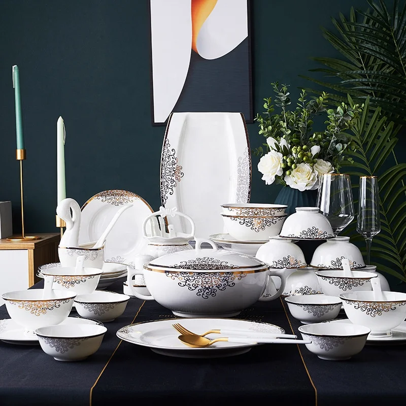 

New Product 60 Pcs Fashion Home Decor Luxury Gold Love Sea Dining Room Sets Porcelain Dinnerware Sets, Decoration with liquid gold