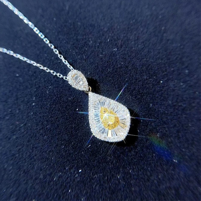 

Wholesale Exquisite Water drop Shaped 18K Gold Yellow Diamond Pendant Necklace for Women, White