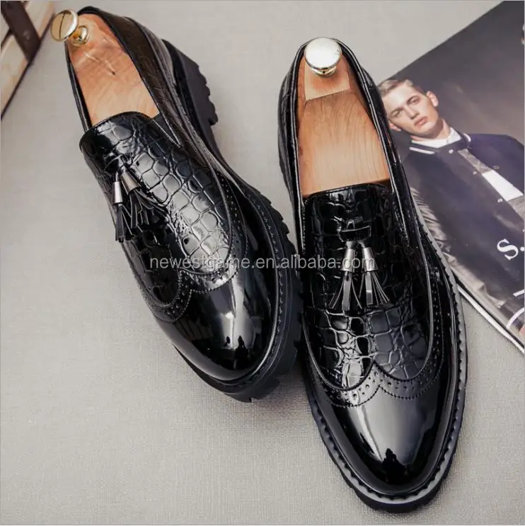 
Hot sale 2018 Fashion Style Tassel Loafers For Men Most Popular Mens dress Loafer leather Shoes big size 45 46 47 