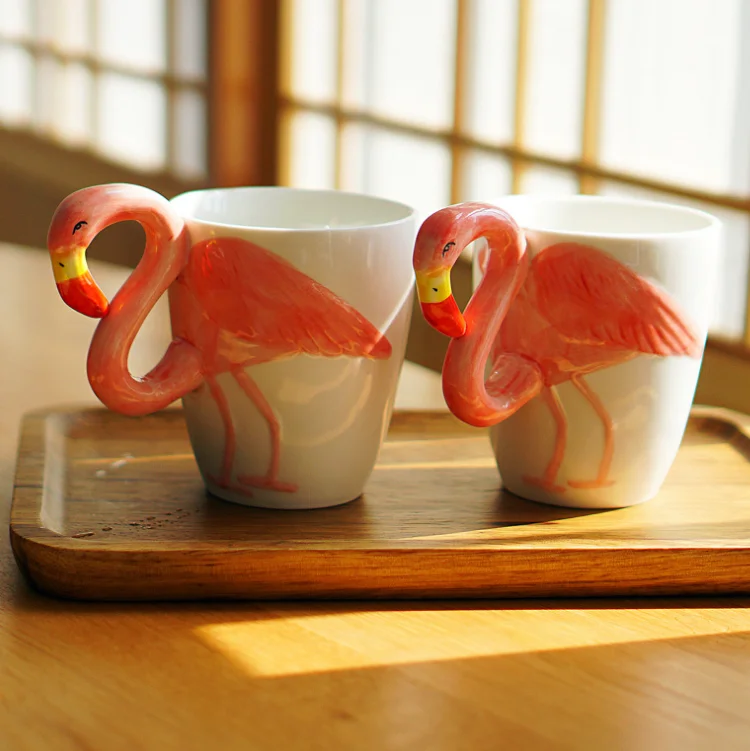 

wholesale Medium temperature ceramic flamingo painted rolled animal coffee daily cup