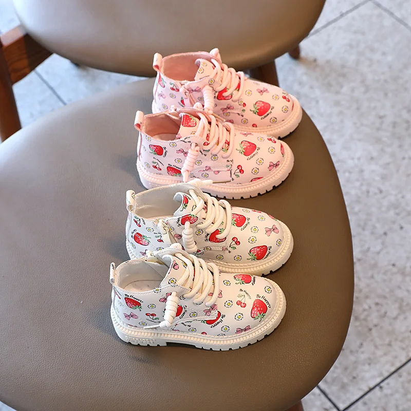 

New Fashion Lovely Baby Girls Princess Boots Girls Cute Strawberry Print Short Martin Boots Stylish Outdoor Casual Short Boot, Beige/pink