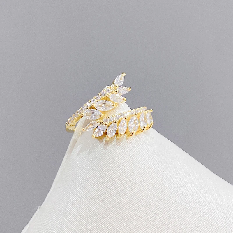 

JZ0137 Fashion design gold plated brass zircon women jewelry Wheat ear open wedding rings
