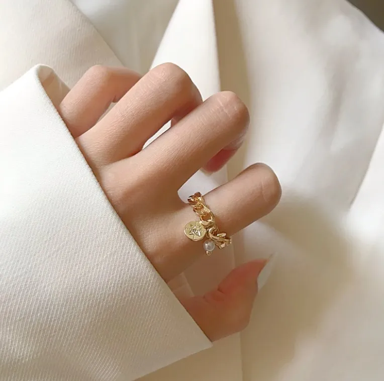 

Korean INS tide simple personality six-pointed star chain metal pearl ring small design sense ring tide, Gold/silver