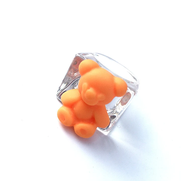 

Fashion Wide Transparent Ring Cute Three-dimensional Bear Ring Candy Color Acrylic Rings for Women, As picture shows