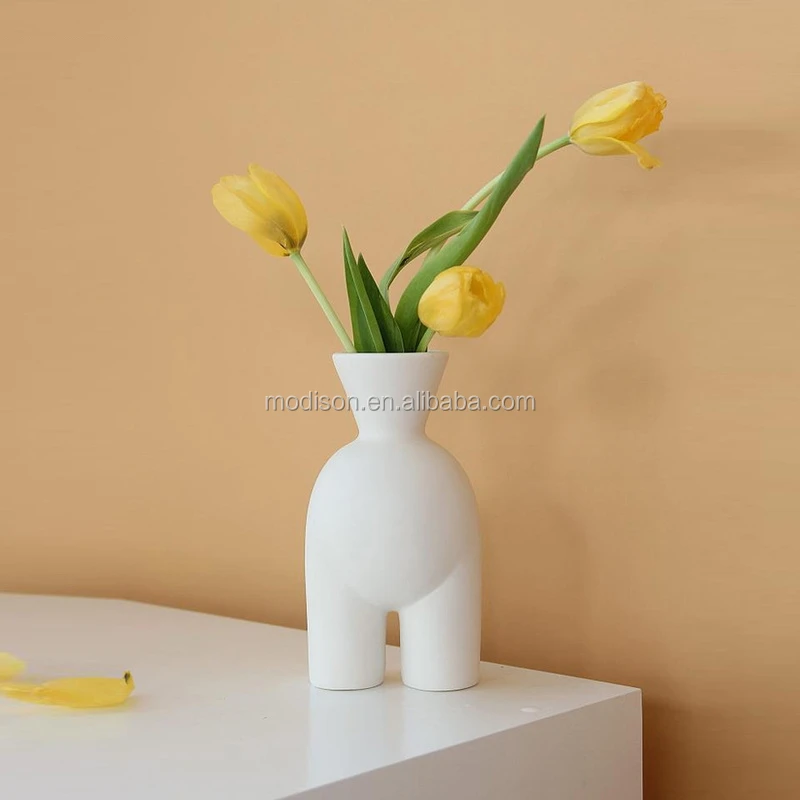 Abstract Human Body Creative Ceramic Handmade Vase Flower Art Crafts Modern Half-length Vase 