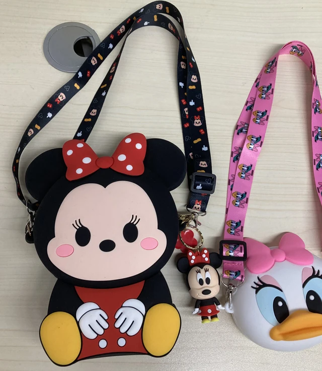 

mini silicone Donald Duck stitch mickey & minnie spiderman purse with pvc stitch mickey & minnie spiderman keychains for girls